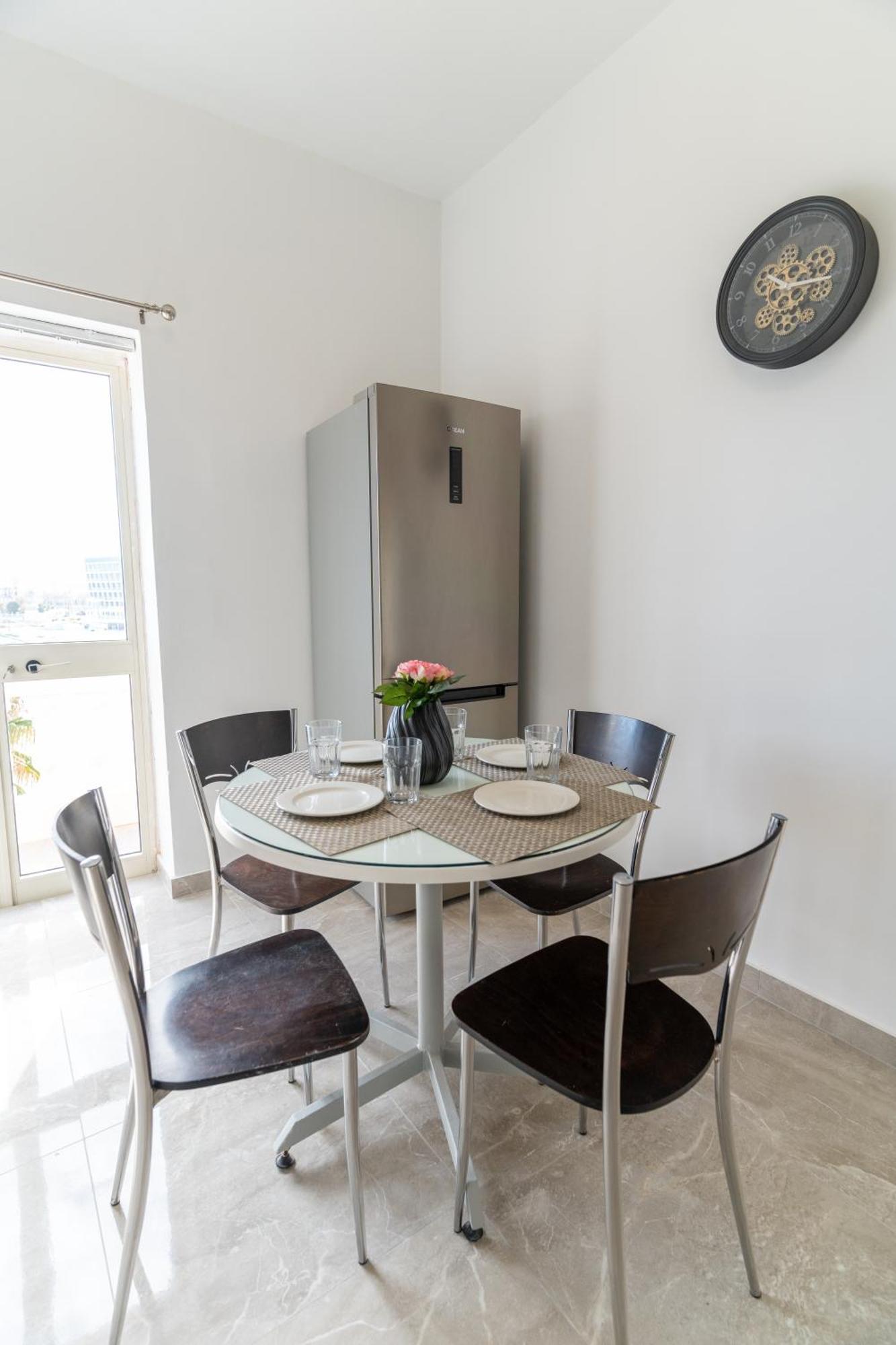 Luxurious Beach Apartment Birzebbuga Exterior photo